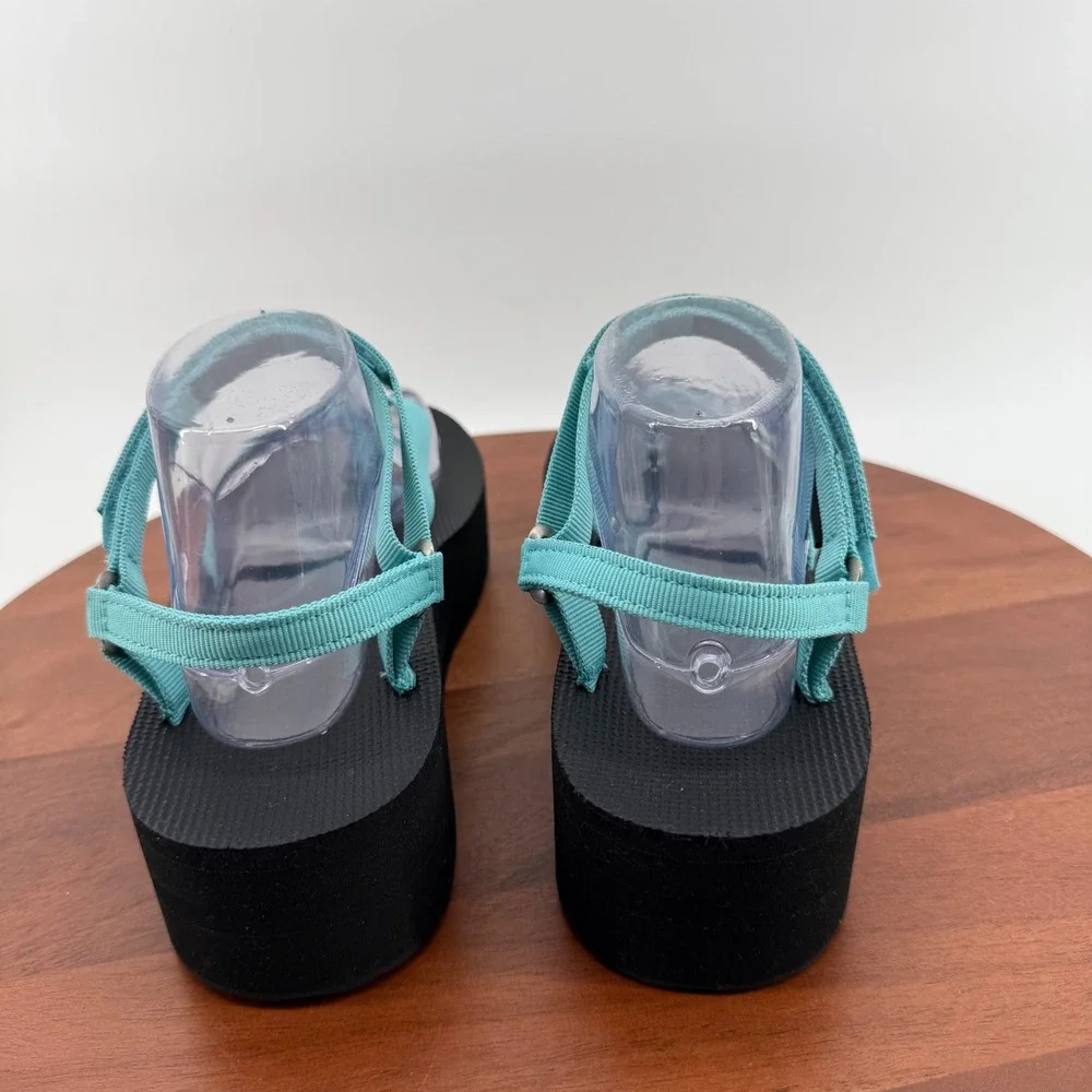 Teva flatform sandal